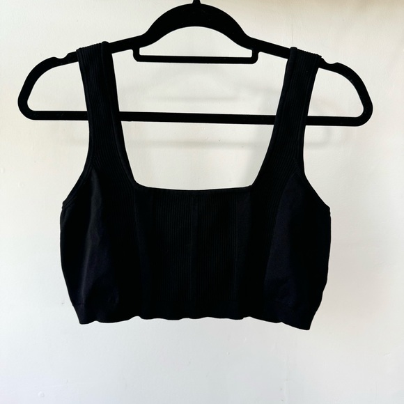 Nicole Miller Black Ribbed Cropped Tank Top Large & XL - Picture 3 of 7